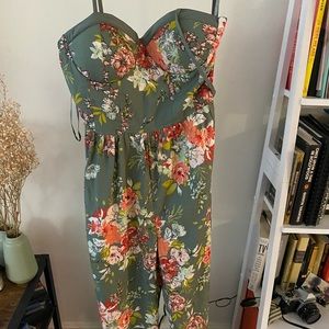 Women’s floral jumpsuit